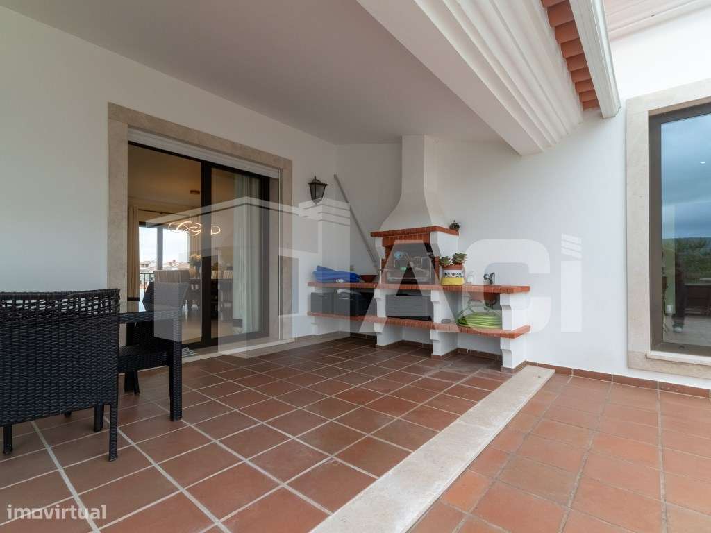 Magnífica Moradia V3+1 com Piscina - Porto de Mós-22