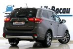 Mitsubishi Outlander - 6