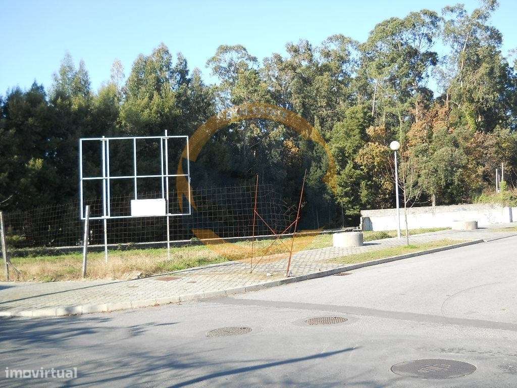 Lotes terreno Vila Cucujães Oliveira Azeméis - Grande imagem: 2/3