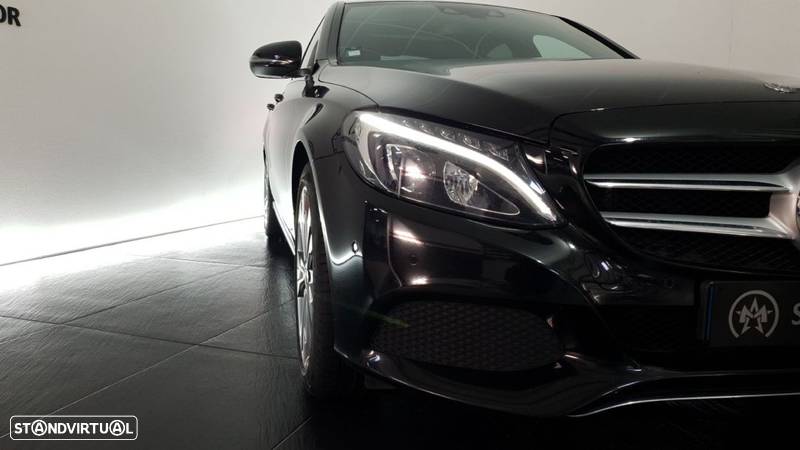 Mercedes-Benz C 300 h Exclusive - 6