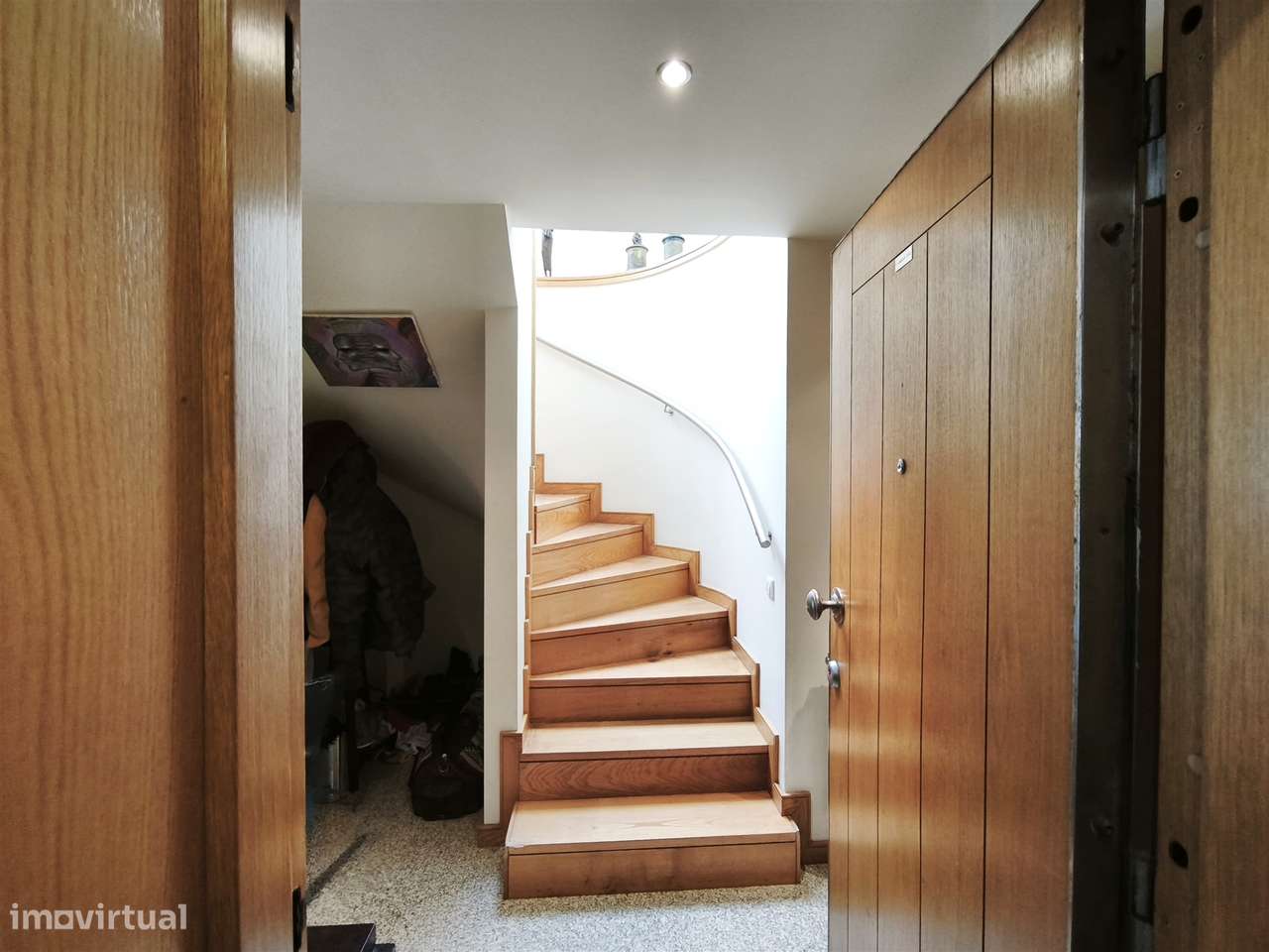 T3 Duplex com terraço em frente ao mar – Lavra-6