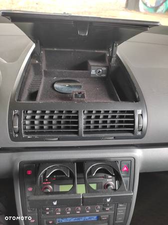 Volkswagen Sharan 1.8 5V Turbo Automatik Trendline - 24