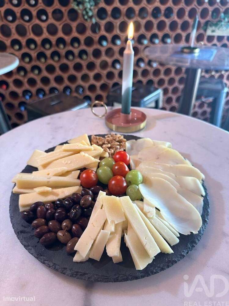 Loja / Estabelecimento Comercial em Corroios de 90,00 m2-4