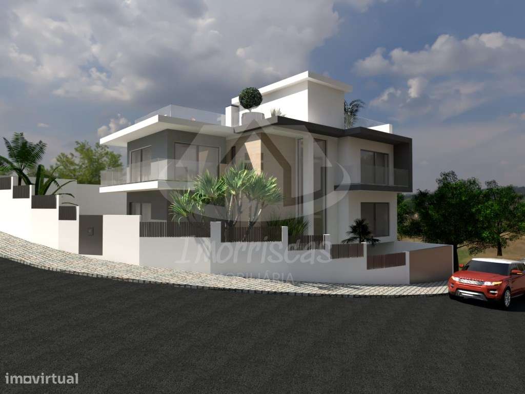 Moradia T4 com piscina no Bairro da Salvação, Santa Iria de Azóia - Grande imagem: 4/13