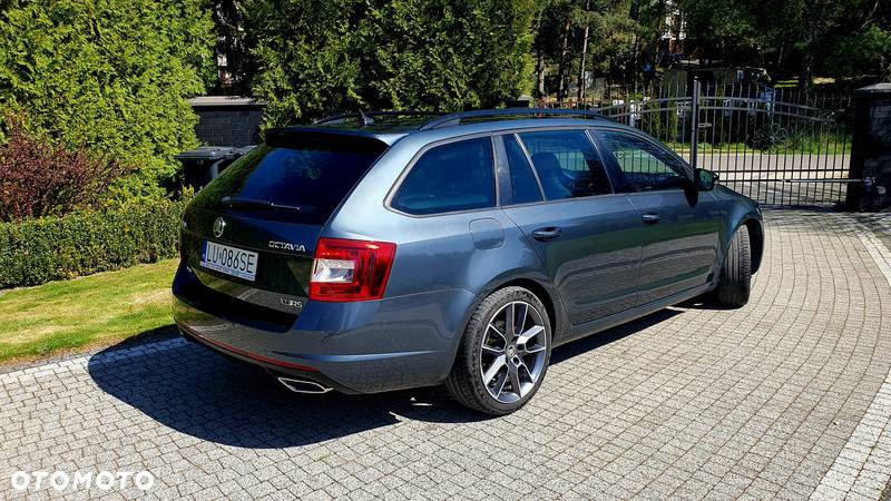 Skoda Octavia 2.0 TDI (Green tec) 4x4 DSG RS - 4