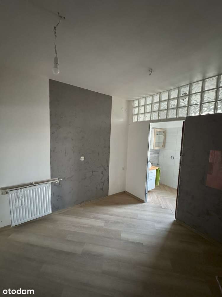 Słoneczna kawalerka, oddzielna kuchnia, Sołacz-2