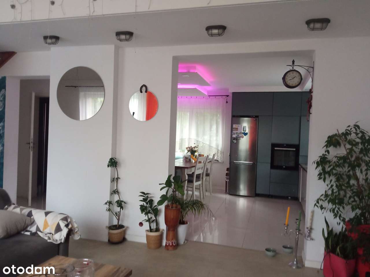 Piękny, wygodny, funkcjonalny Bezpośrednio - Pełny obrazek: 4/7