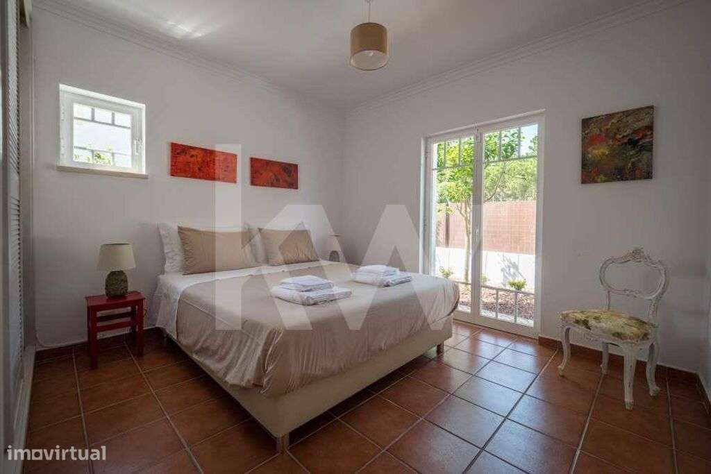 Linda Moradia com Piscina - Grande imagem: 5/12