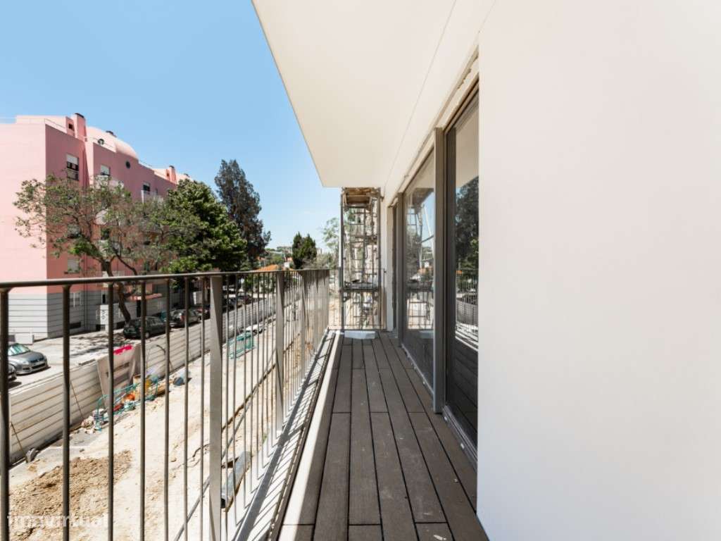 Nova Construção - Apartamento T3 Duplex - Rua Carlos George s/n - O...-15