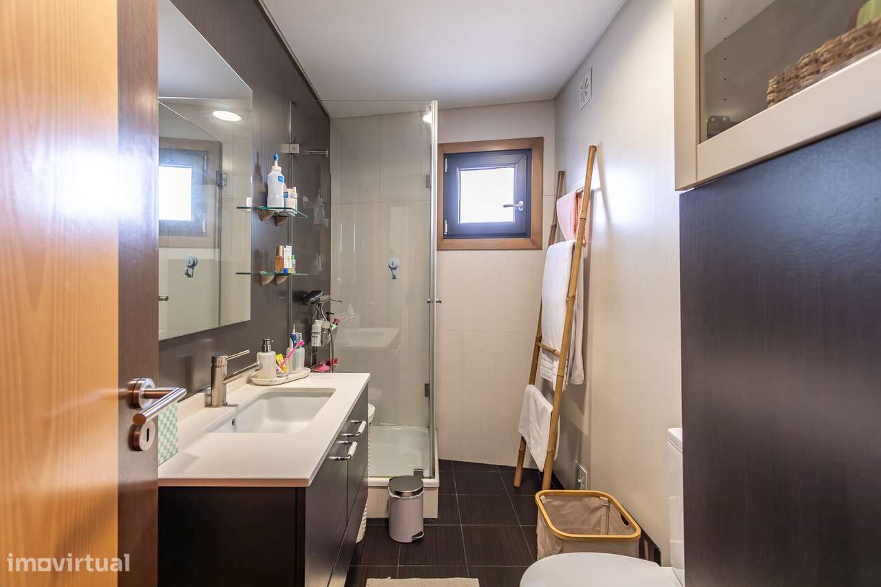 Apartamento T3 em Condomínio Privado – Abrunheira-20