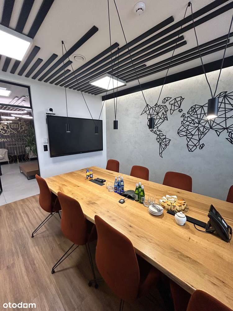 Nowoczesny biurowiec na Żoliborzu z parkingiem-2