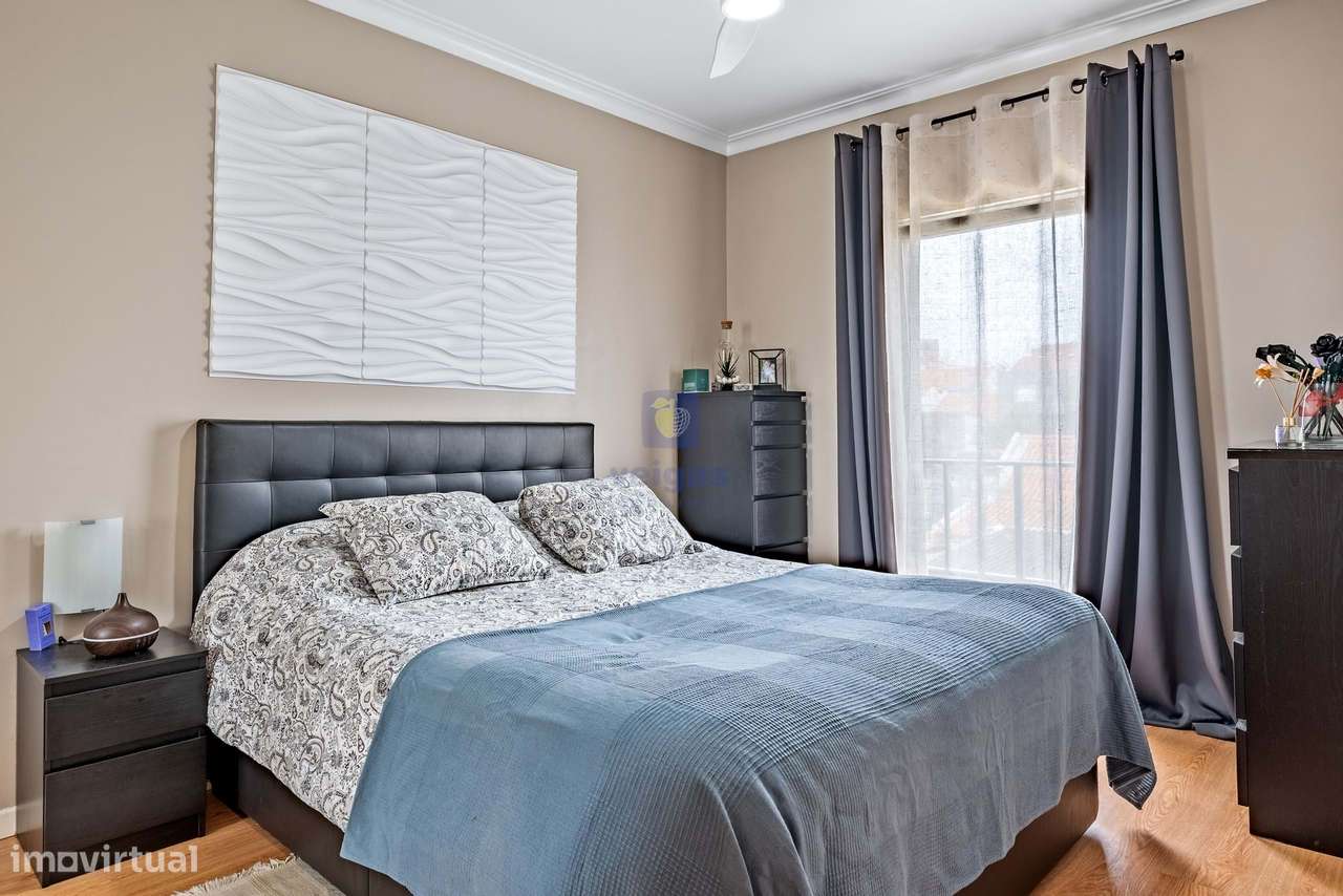 Apartamento T3 com garagem na Baixa da Banheira-21