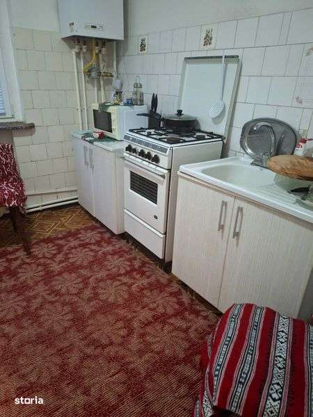 Vand apartament Piatra Neamt Zona Precista . - Imagine principală: 4/8