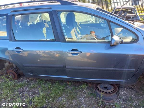 Peugeot 307 sw drzwi prawe tylne kompletne - 1