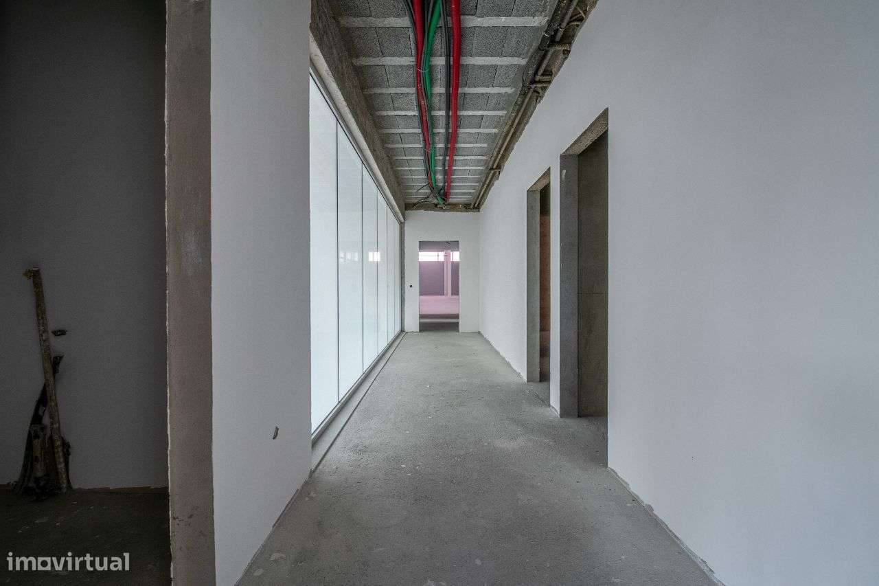 Unidade Fabril Nova em Zona Industrial-6