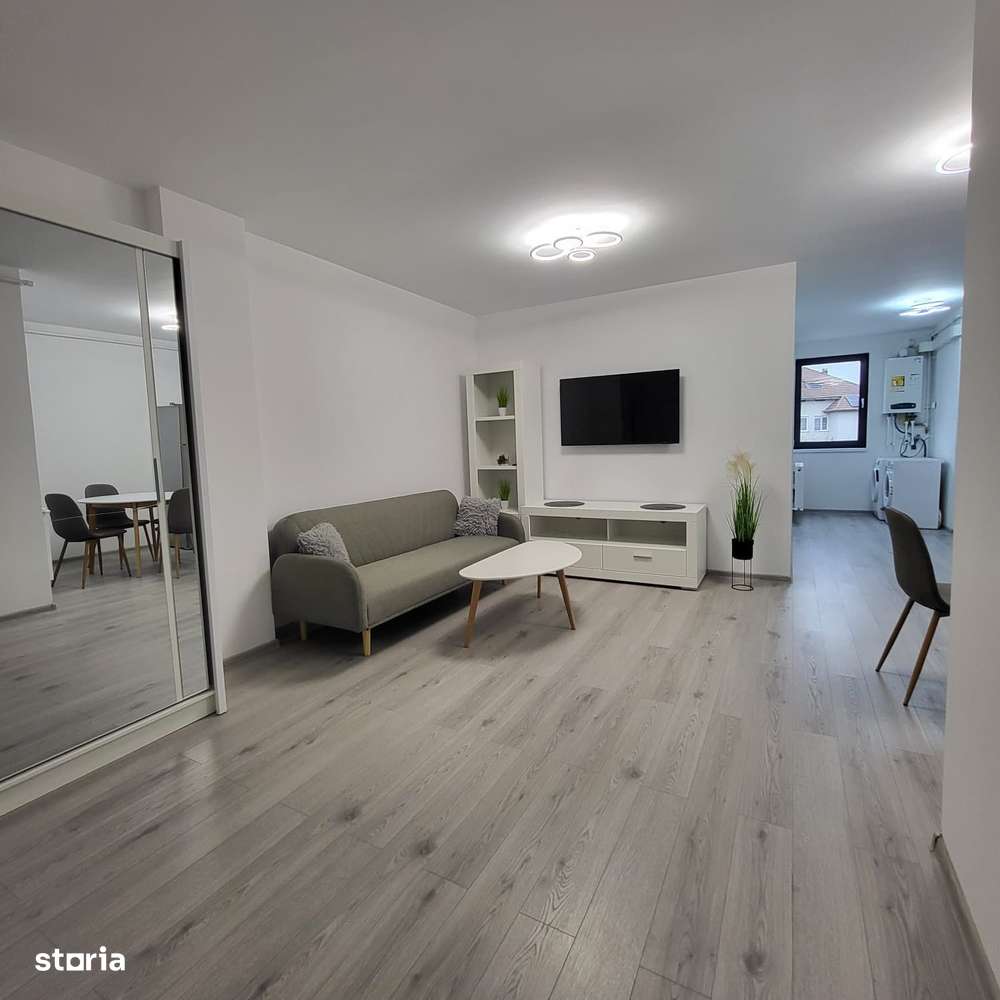 Apartament 2 camere, etaj 1 - zona Cetate-5