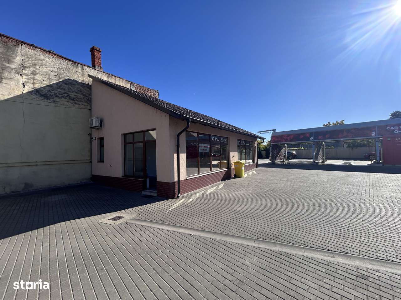 Spațiu comercial de închiriat - Imagine principală: 4/10