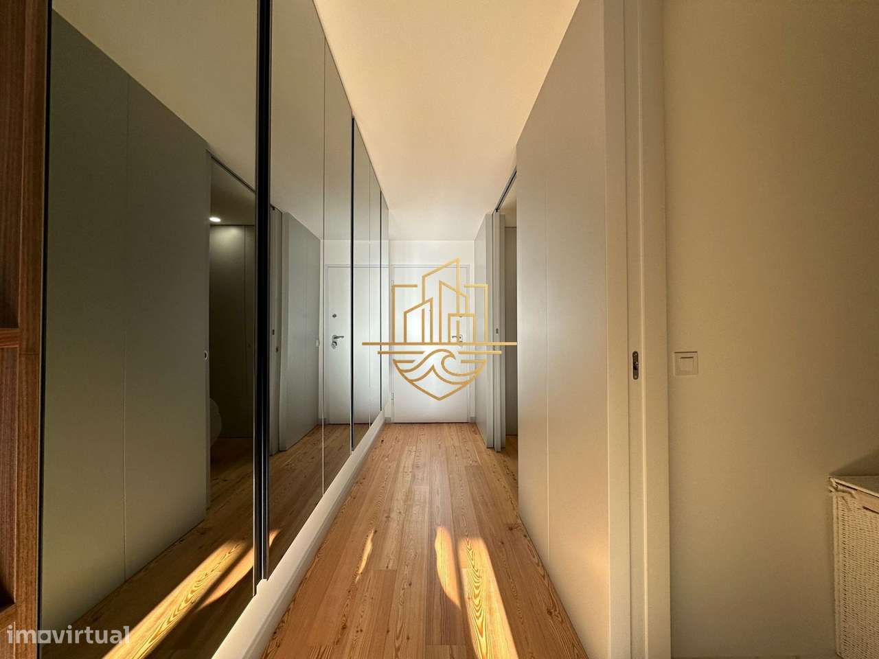 Apartamento T0+1 Turnkey Premium com Garagem e Duas Varandas — Centro-12