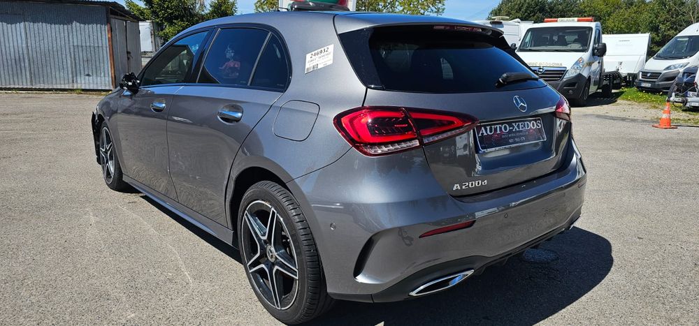 Mercedes-Benz A W177 (2018-) 200 d 8G-DCT AMG Line 2022