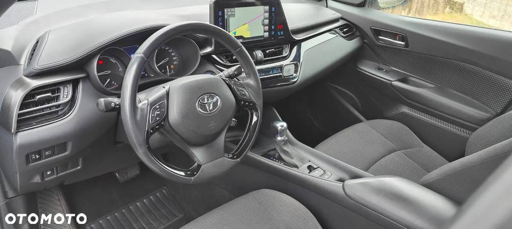 Toyota C-HR Hybrid Style - 5