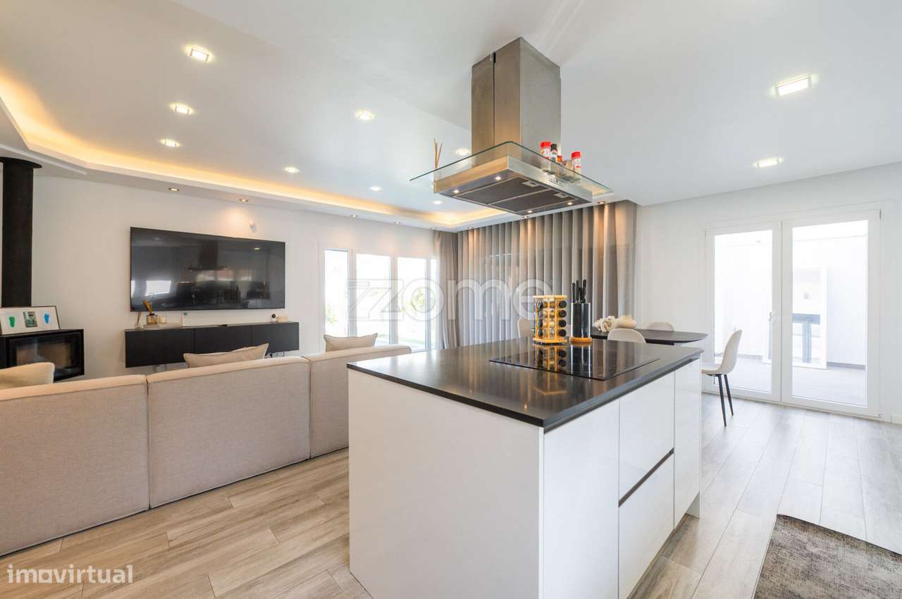 Moradia Térrea T3+1 com Piscina-11