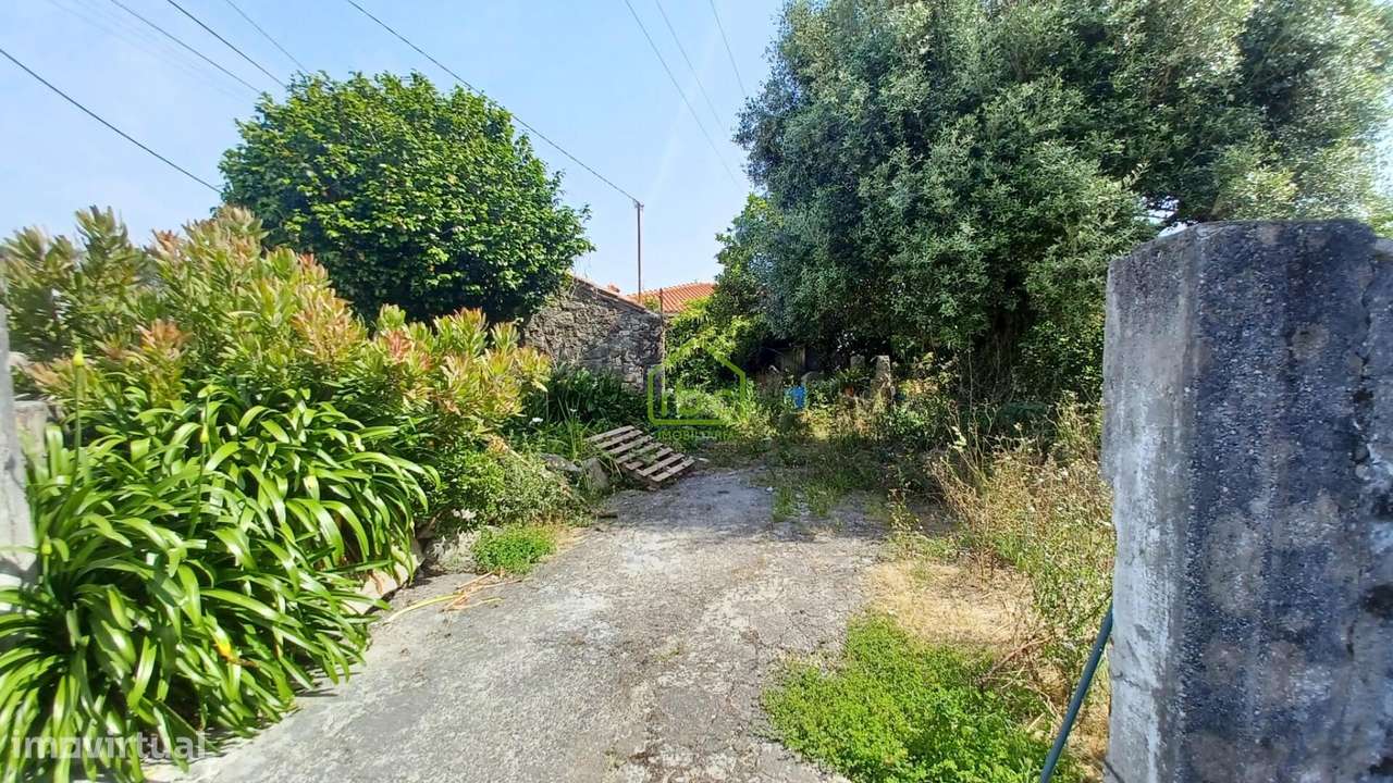 Terreno urbano com 925 m2 em Junqueira, Vila do Conde.-12