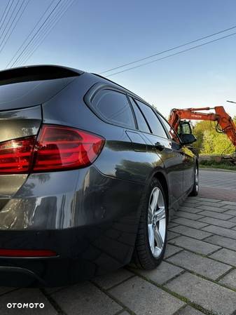 BMW Seria 3 330d - 5