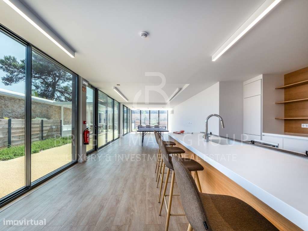 Apartamento T4 com jardim privativa, em Carcavelos-45