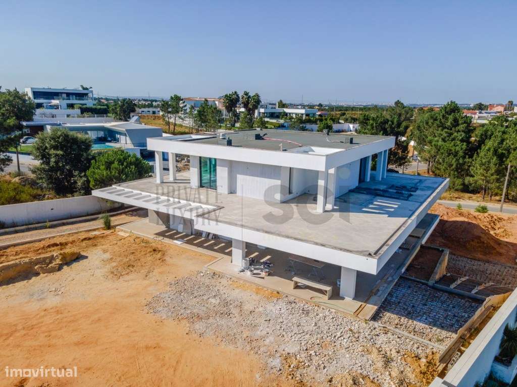 Moradia de Luxo T4 Vila Alegre Fernão Ferro Lote de 2615 M2 - Grande imagem: 5/46