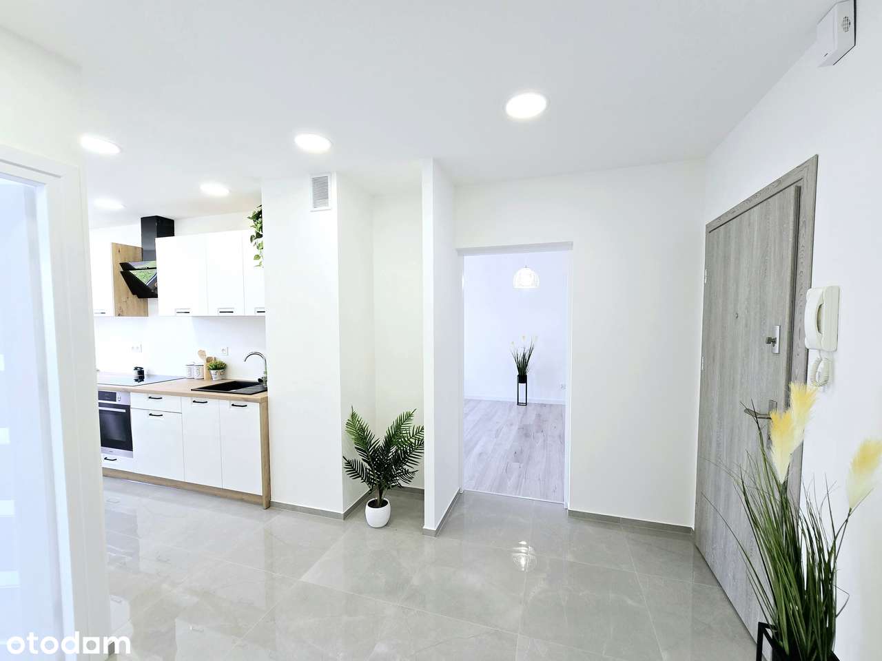 Atrakcyjne 2 pok. mieszkanie po remoncie. 48m2, osiedle AK (NOWY ZWM) - Pełny obrazek: 1/11