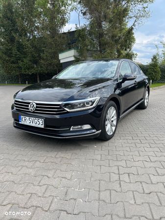 Volkswagen Passat 2.0 TDI SCR Highline DSG - 1