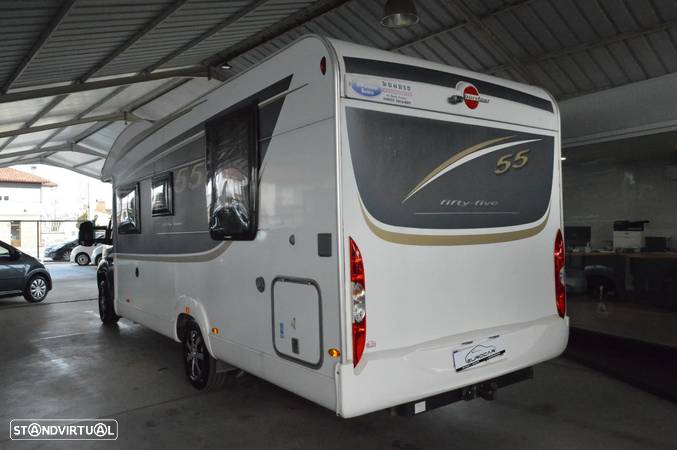 Burstner Ixeo Fifty-Five 55 Cama Central - Autocaravana - 5