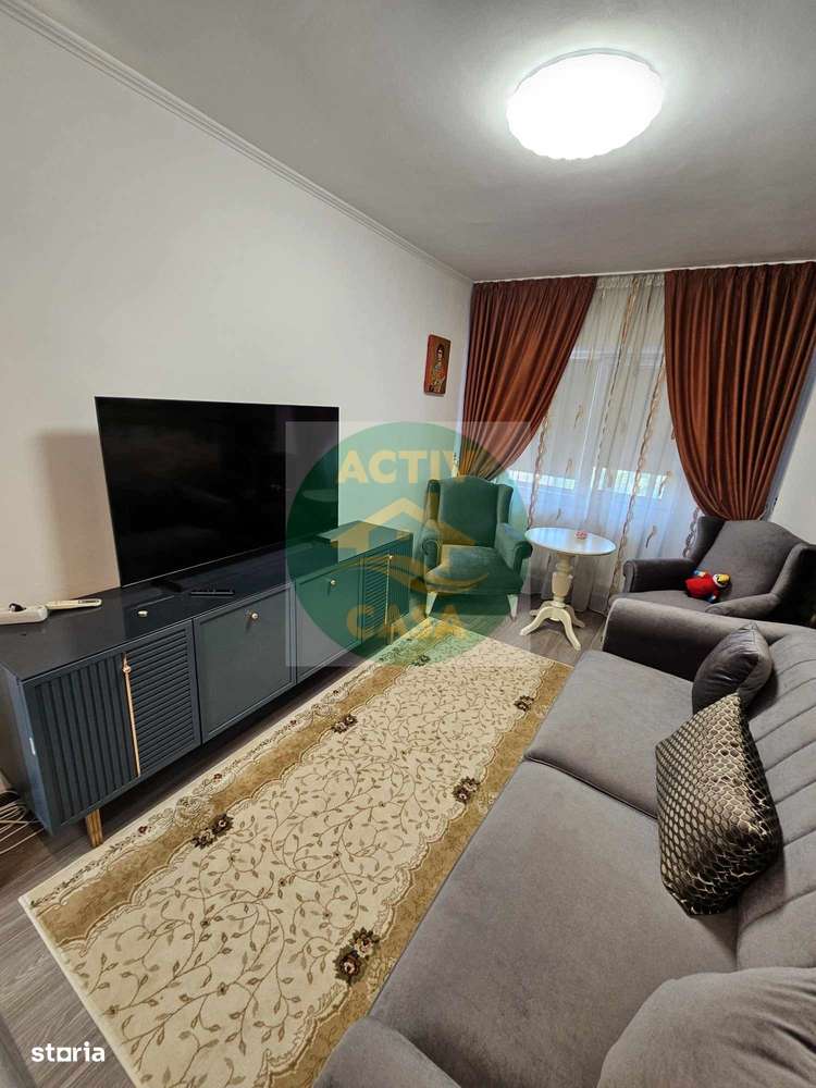 Apartament 3 camere, zona Pietonal Stefan cel Mare - Imagine principală: 4/10