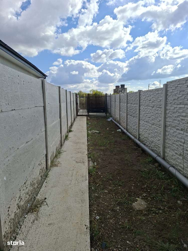 Casă Bariera Vâlcii - Imagine principală: 5/12