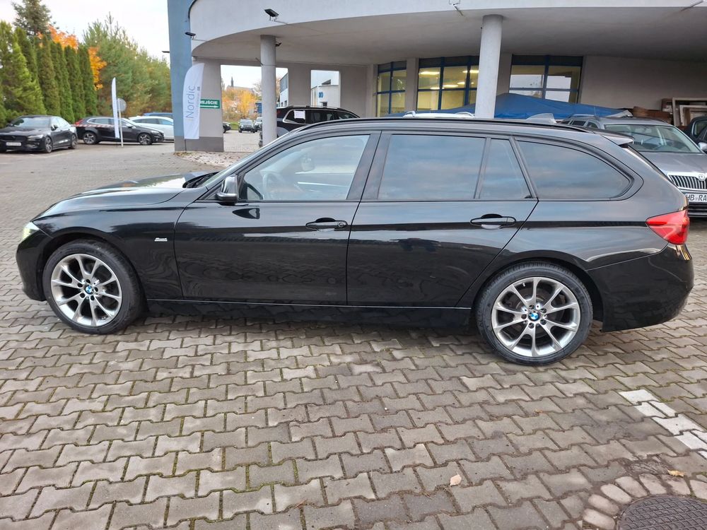 BMW 3 Series F30/F31 320d Sport Line Shadow sport 2017