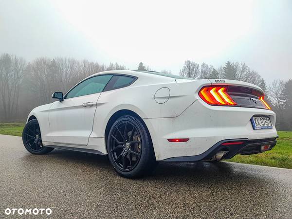 Ford Mustang 2.3 EcoBoost - 2