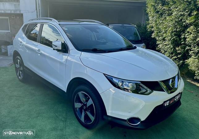 Nissan Qashqai 1.5 dCi Tekna Premium - 19