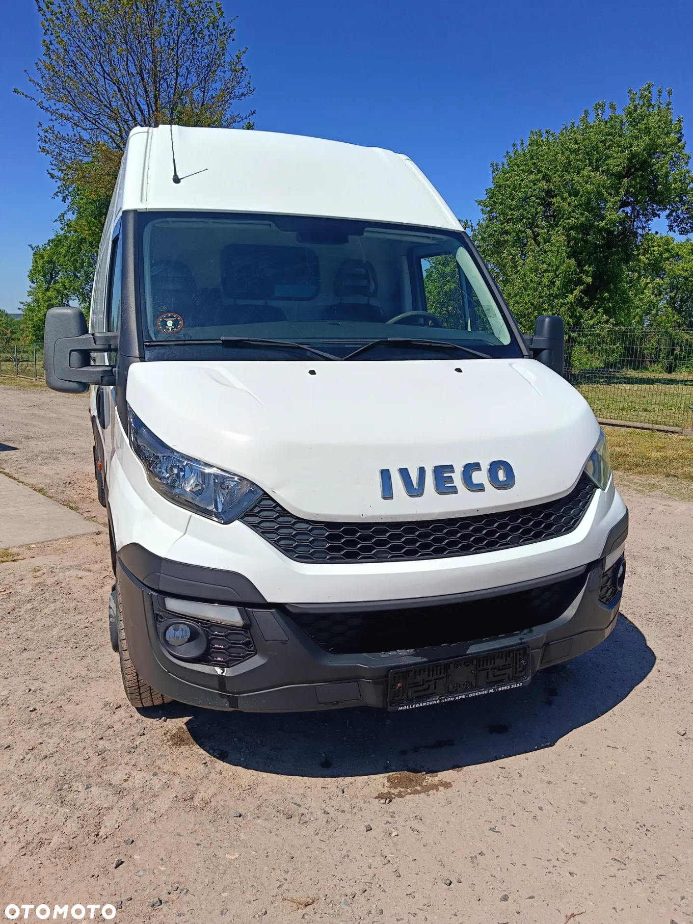 Iveco 35C21 - 12