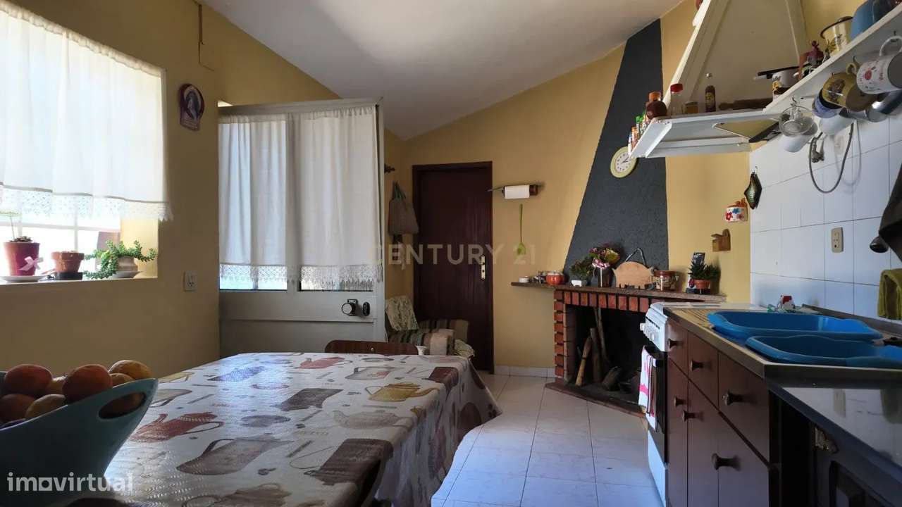 Excelente Moradia T3, Retaxo, Castelo Branco-26