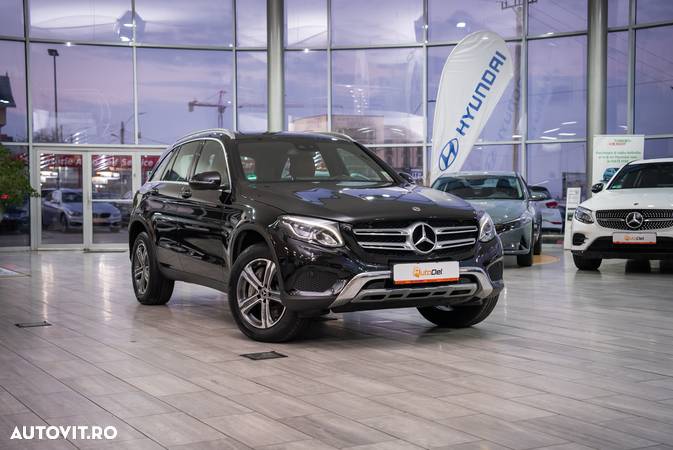 Mercedes-Benz GLC - 9