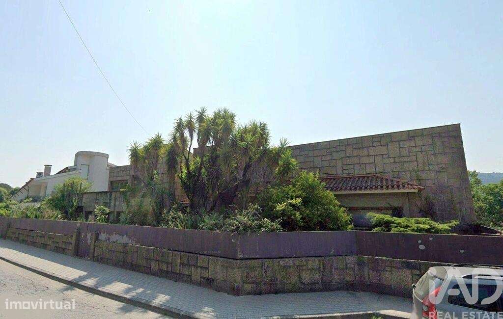 Casa / Villa T4 em Azurém de 759,00 m2 - Grande imagem: 4/16