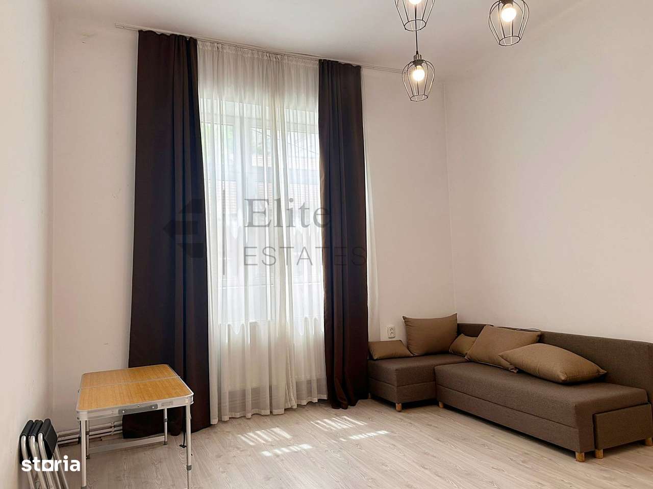 Apartament cu 1 camera de vanzare, central Magheru, Oradea - Imagine principală: 1/12