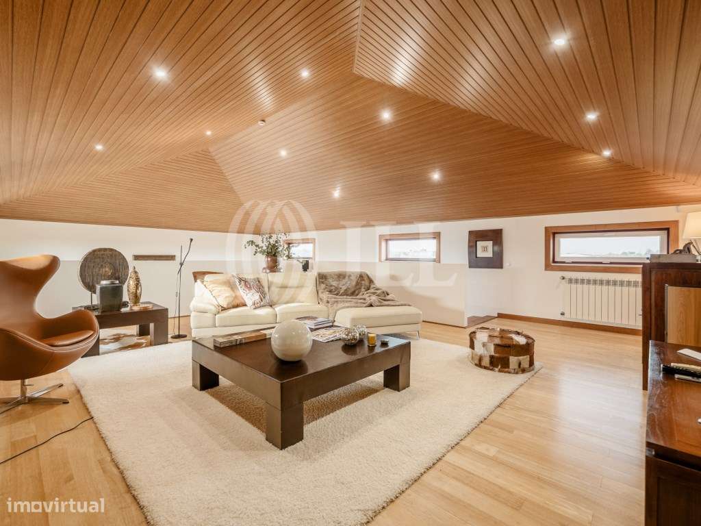 Moradia T4+1 com piscina aquecida e garagem, Santarém - Grande imagem: 5/37