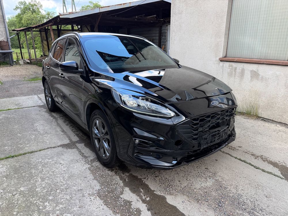Ford Kuga III 1.5 EcoBoost FWD ST-Line X 2024