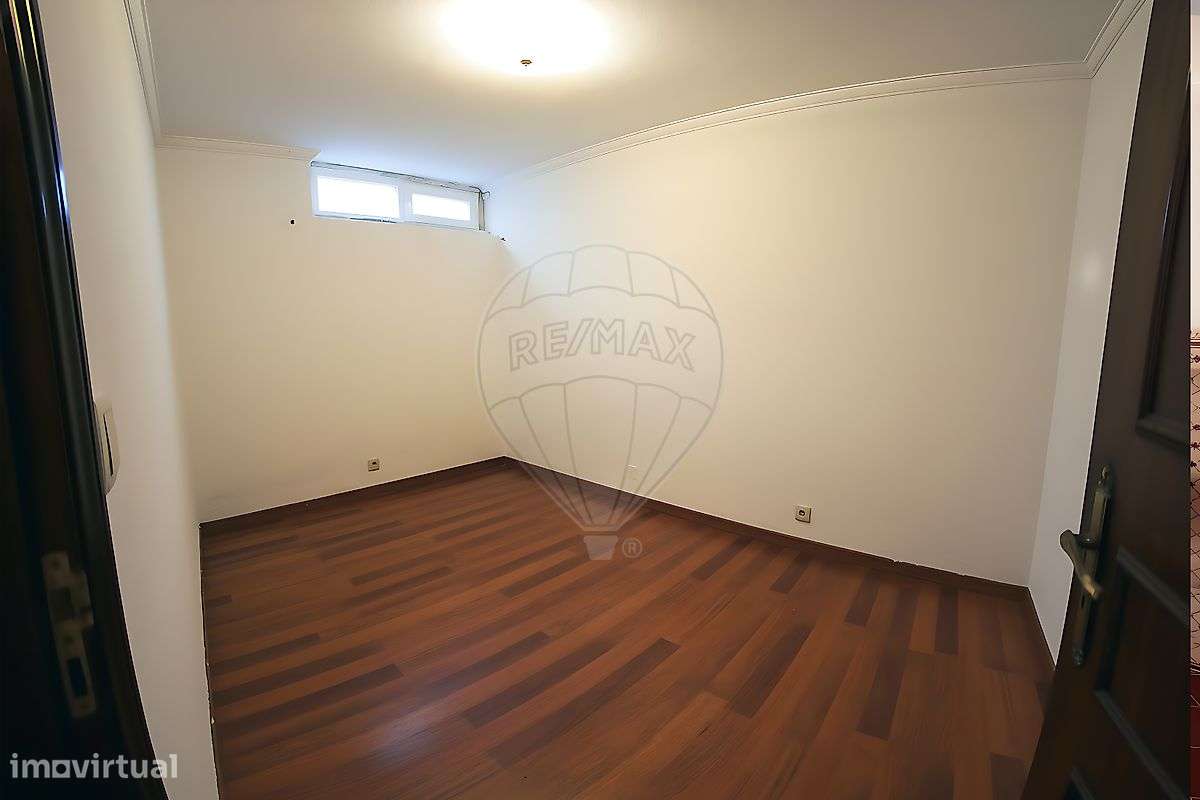 Moradia T5 para venda-28