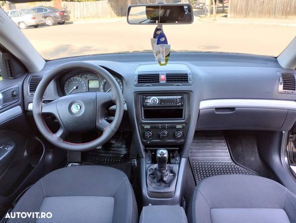 Skoda Octavia 1.6 MPI - 6