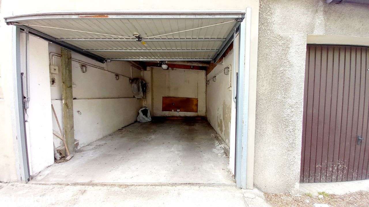 Na sprzedaż lokal w CENTRUM miasta-11