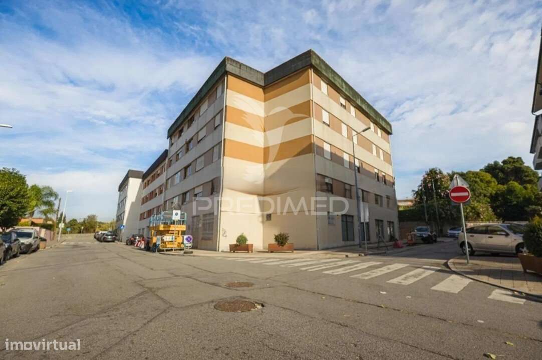 Apartamento T3 Renovado - Ermesinde - Grande imagem: 1/26