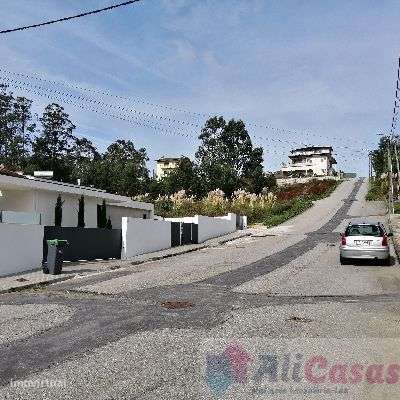 Excelente Lote de Terreno P/Construção Vivenda 4 Frts-11