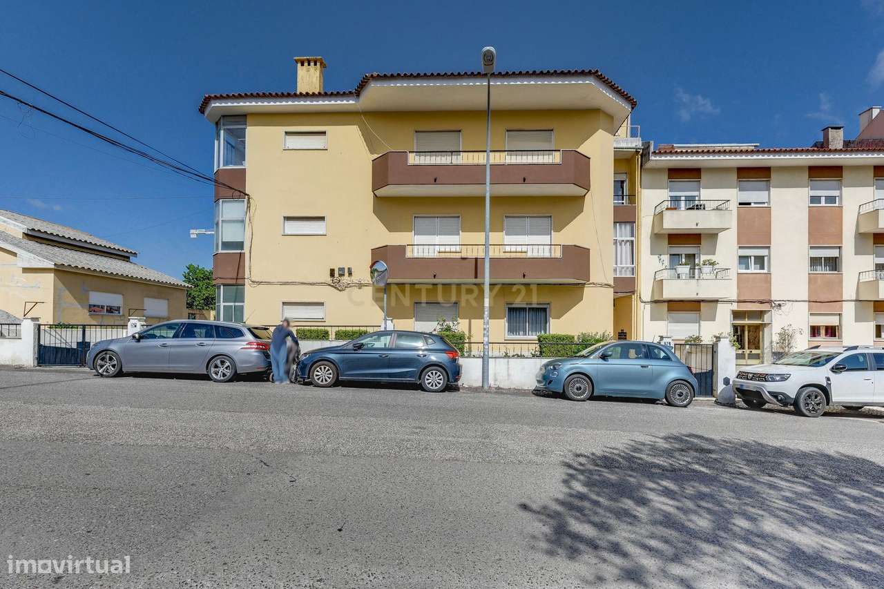 T2 em Tercena: Pronto a Habitar!-19